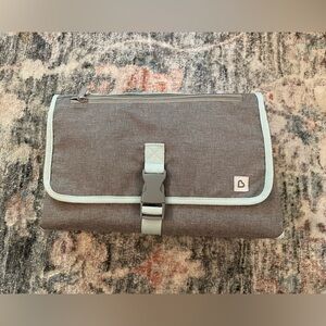 Munchkin Diaper Changing Kit XL